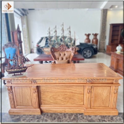 Bộ bàn ghế làm việc trong phòng Lãnh Đạo