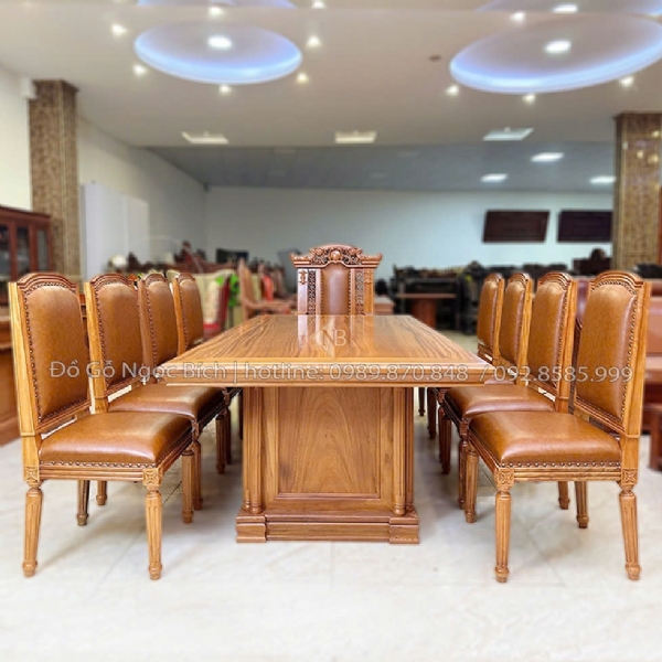 Ghế Chủ Tọa và bàn ghế họp chất liệu gỗ tự nhiên 