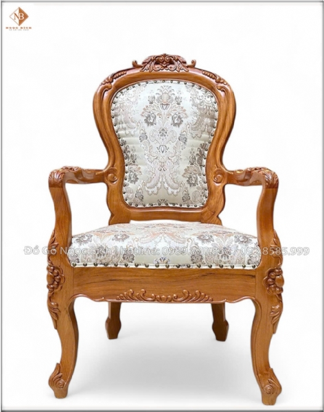 Ghế Giám Đốc nữ bọc gấm trắng hoa văn cổ điển 