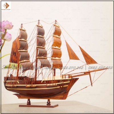 Mô hình thuyền Nhật Bản dài 40cm gỗ cẩm 