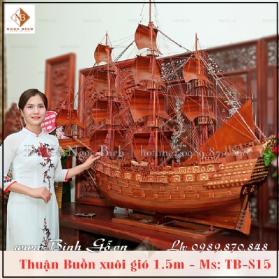 Thuyền gỗ Hương siêu to