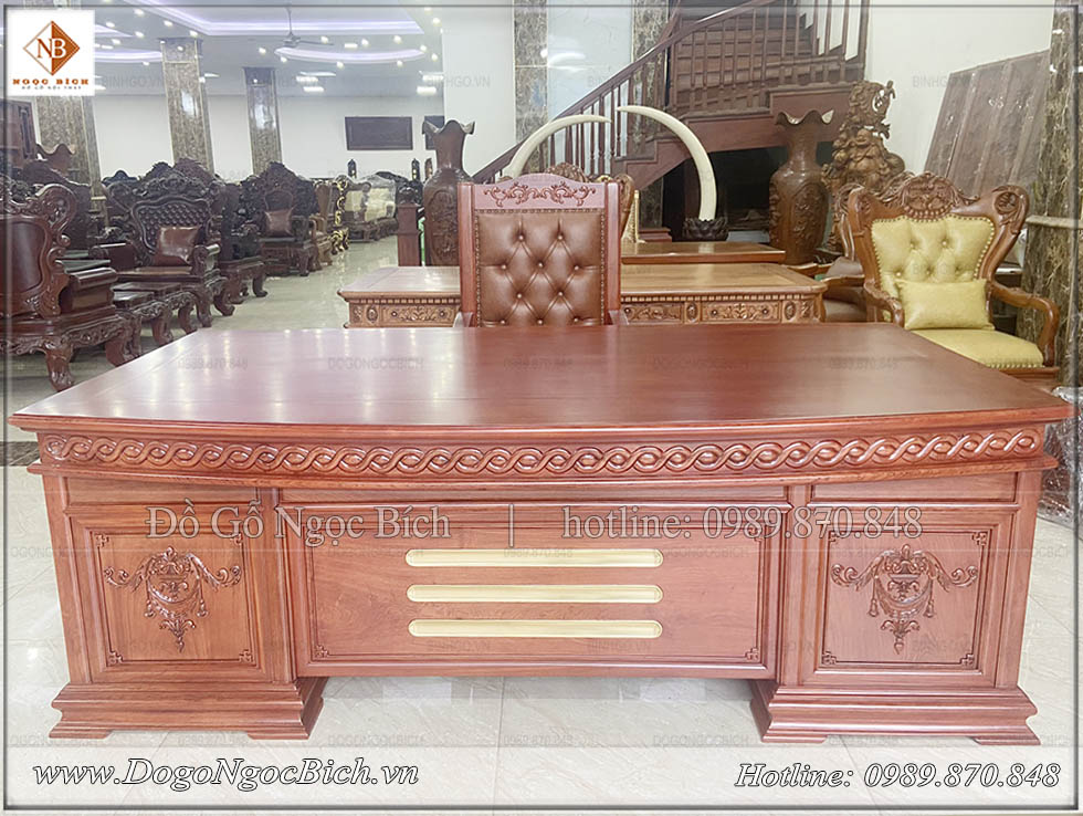 Bàn làm việc của chủ tịch mẫu tân cổ điển