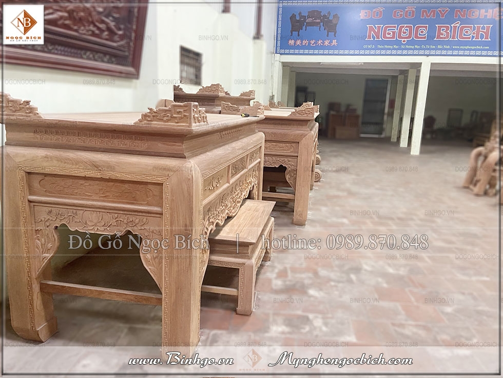 Bàn thờ gia tiên mẫu ngủ phúc/ Tích Sen - Đang được sản xuất hoàn thiện tại xưởng của Đồ Gỗ Ngọc Bích