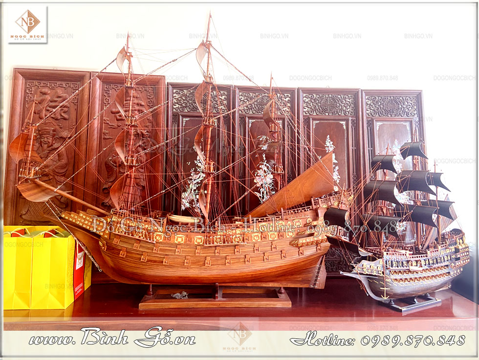 Thuận buồm xuôi gió siêu to gỗ hương