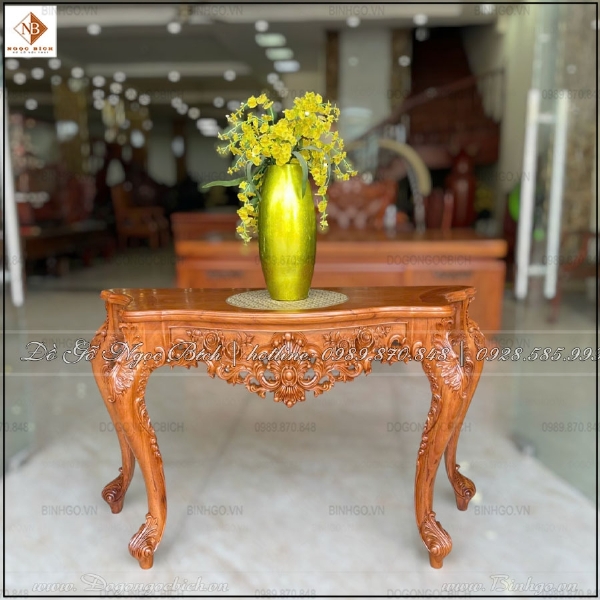 Bàn Trang Trí Bán Nguyệt Sang Trọng