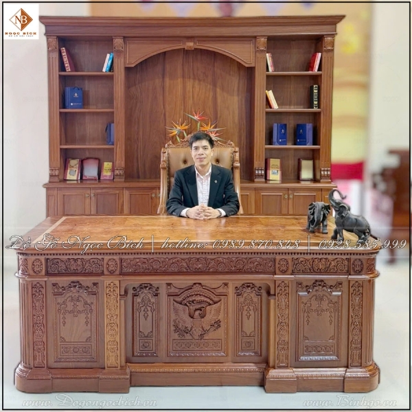 Bàn làm việc giám đốc mẫu Trumpl 2026