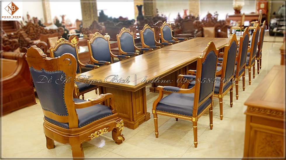 Bo-ban-hop-duoc-thiet-ke-mang-lai-su-thoai-mai-cho-nguoi-su-.jpg