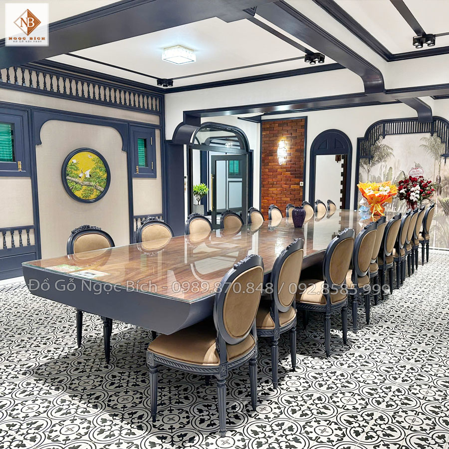 Không gian hội họp phong cách Đông Dương