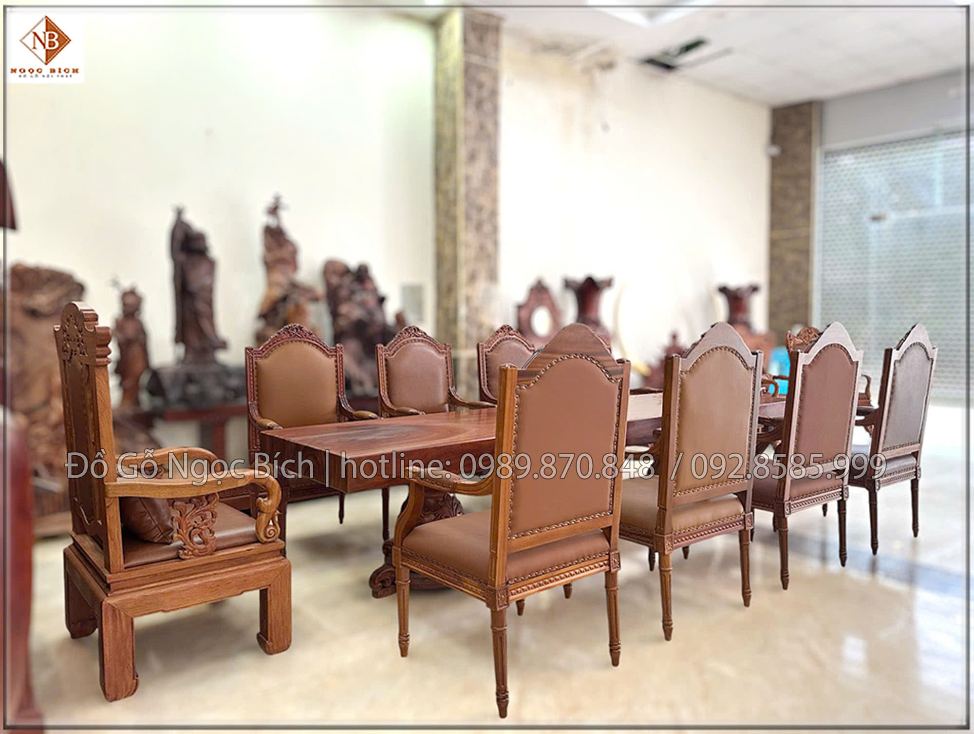 Ghế Chủ Tọa uy nghi thể hiện vị thế của người Lãnh Đạo