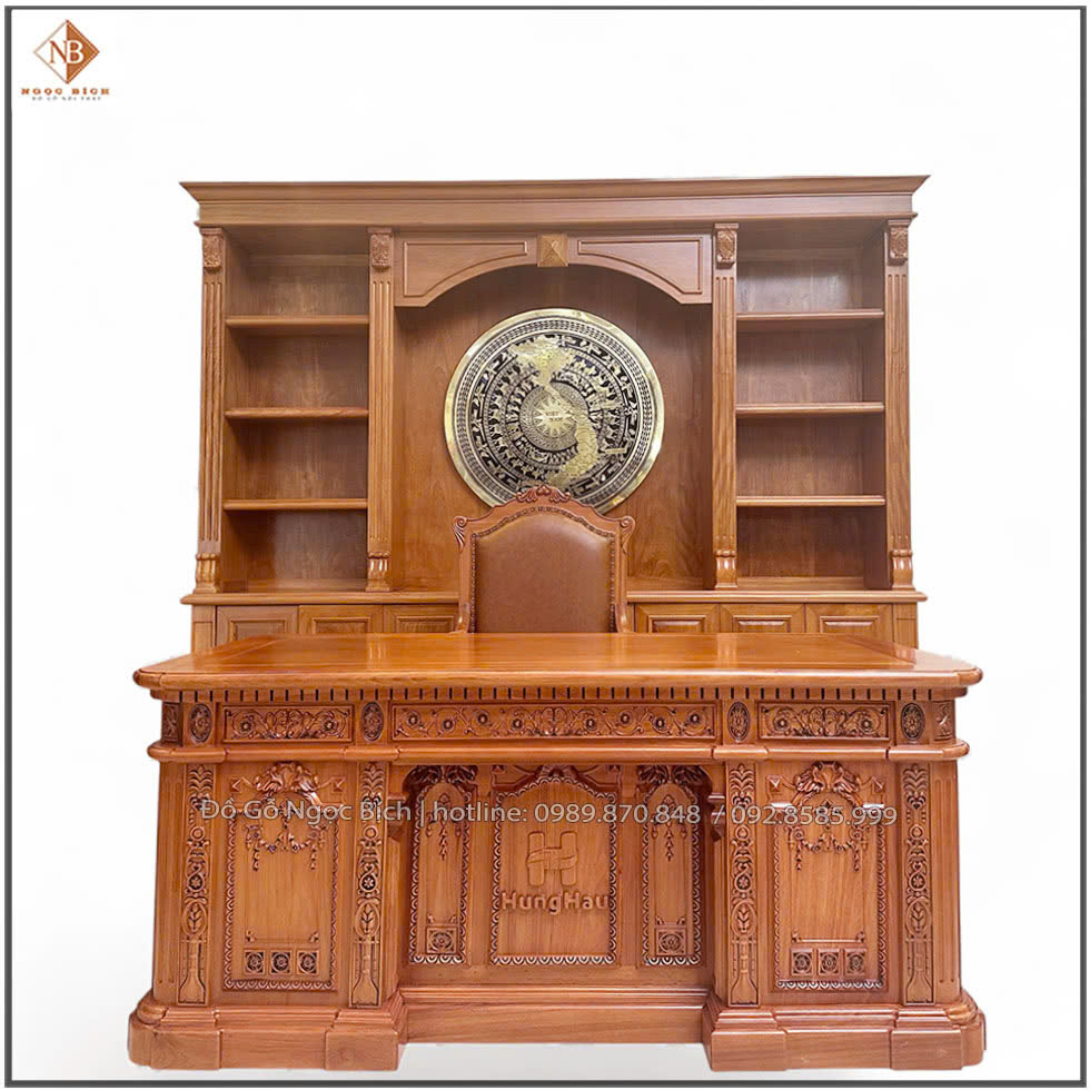 Chiếc bàn được thiết kế dành riêng cho những người Lãnh Đạo đứng đầu