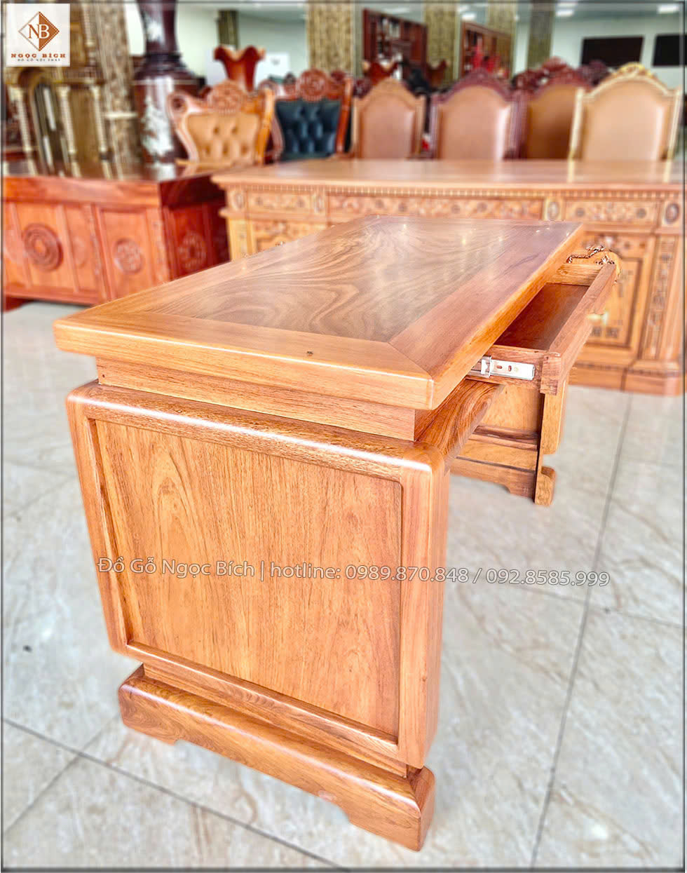 Bàn thiết kế Hiện Đại có tính ứng dụng cao 