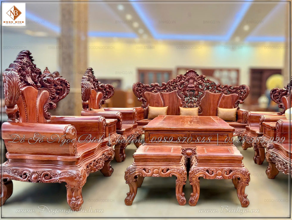 Thiết kế vách của ghế vững chãi , bề thế , ôm lưng người ngồi