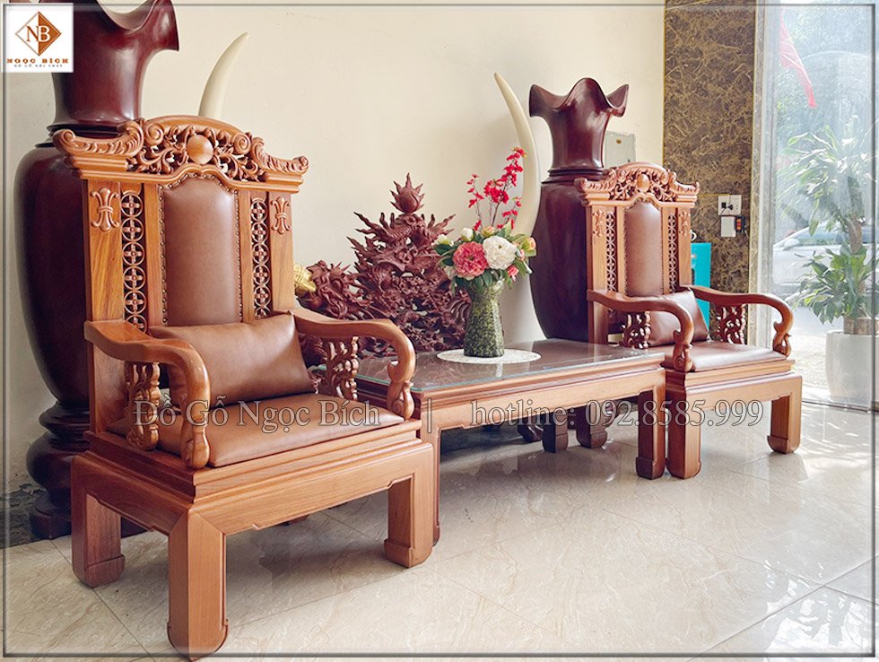 Ghế với thiết kế tân cổ điển vô cùng sang trọng , đẳng cấp