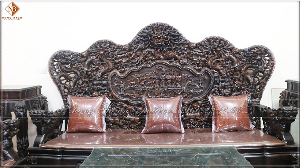 Bộ ghế được trạm khắc Cửu Long , Bát Mã , Bát Tiên Trầu Nguyệt 