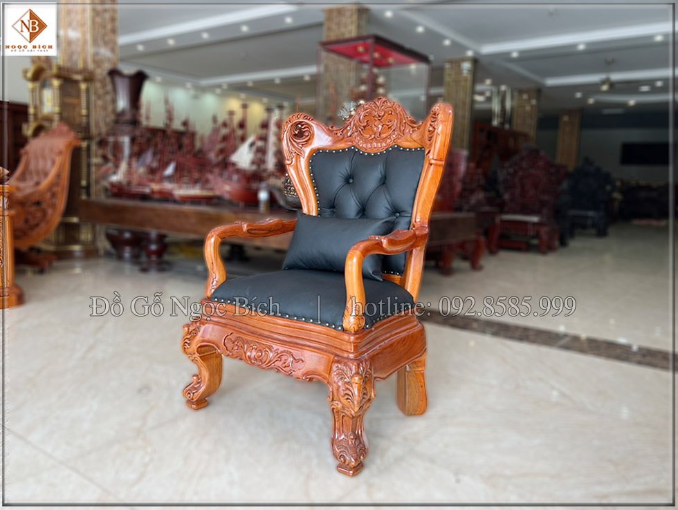 Dáng ghế thiết kế bề thế uy quyền , vững trải