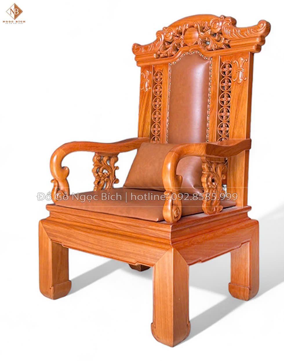 Ghế với thiết kế chú trọng đến sự bề thế , sang trọng