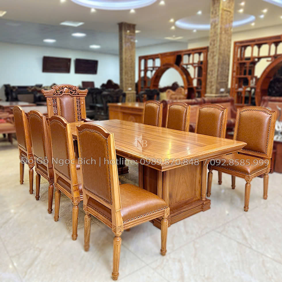 Ghế Chủ Tọa tôn lên vẻ đẹp của người Lãnh Đạo 