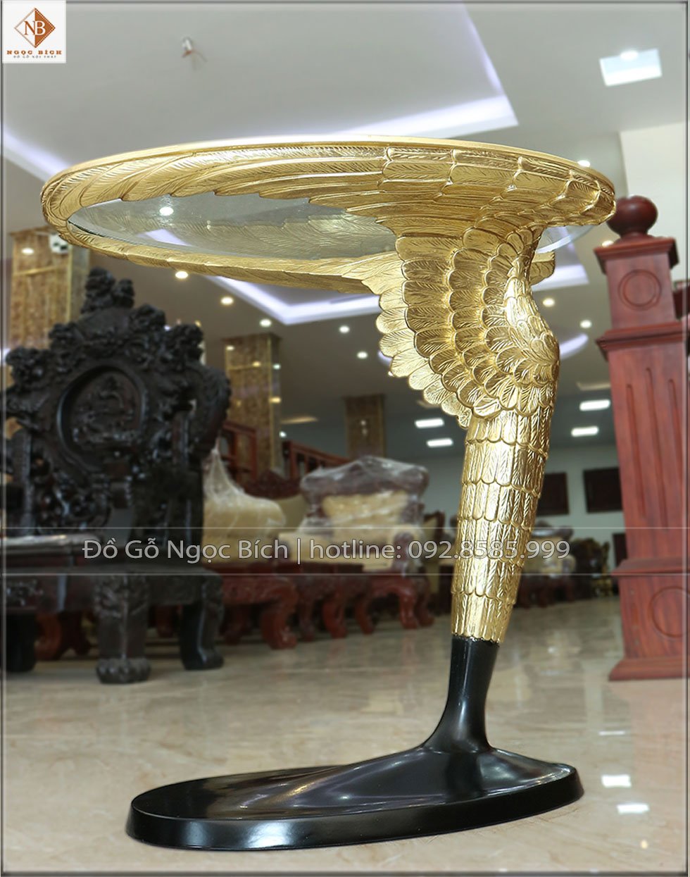 Bàn cánh chim tượng trưng cho sự tự do , phóng khoáng