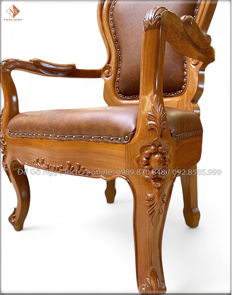 tay-ghe-duoc-cham-khac-hoa-van-sac-net.jpg
