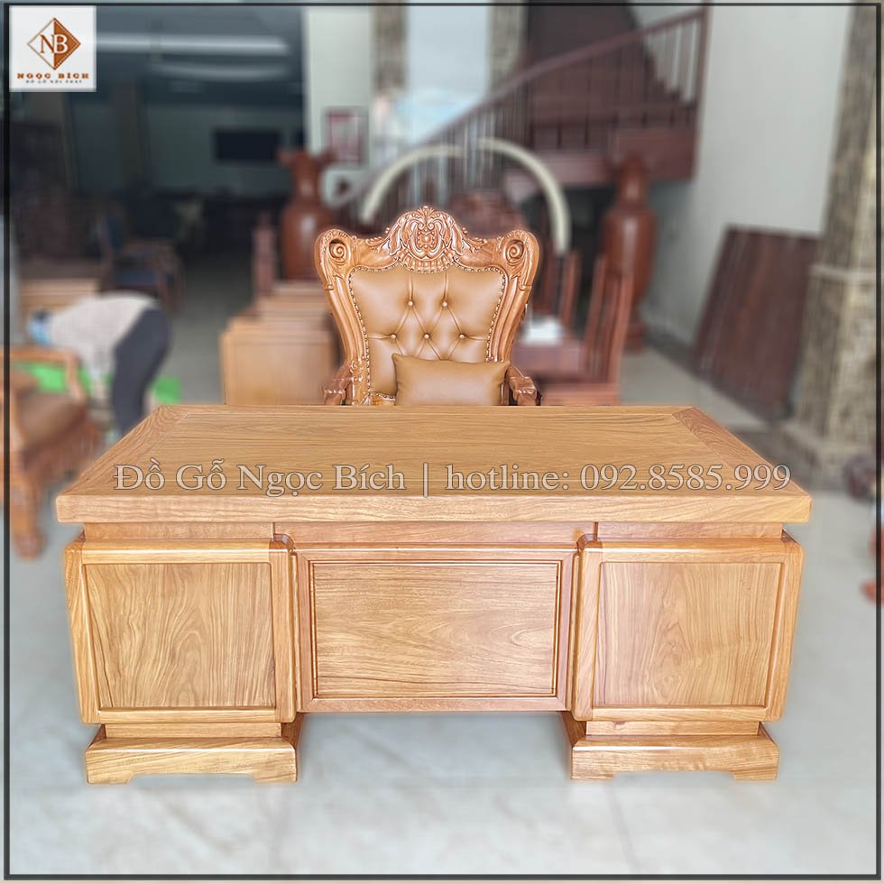 Lựa chọn bộ bàn ghế làm việc của Lãnh Đạo đẹp