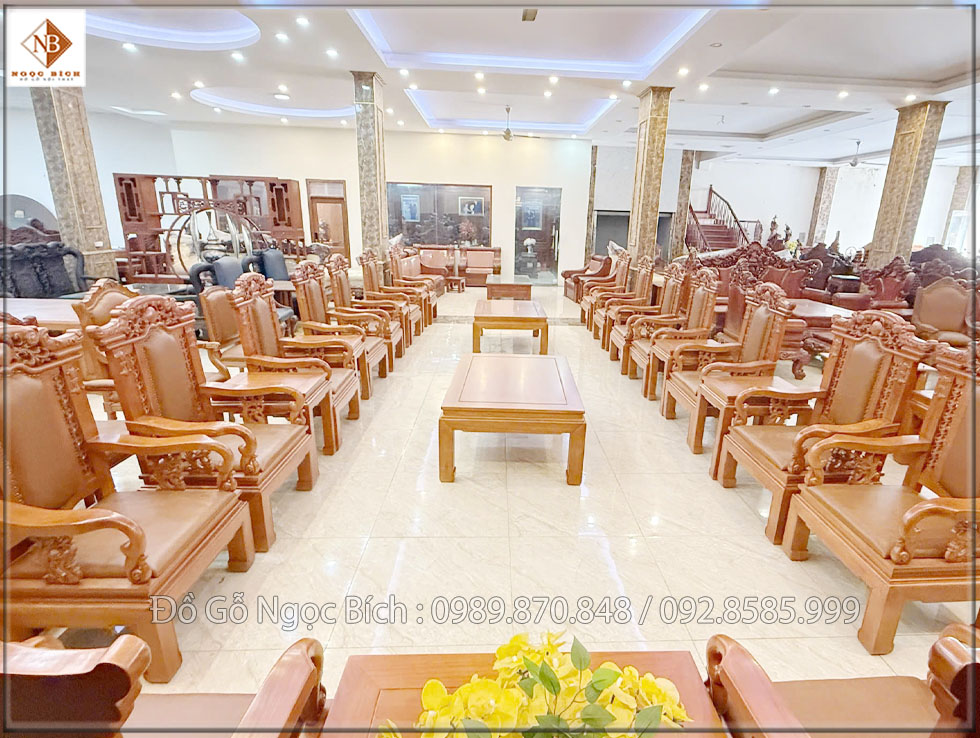 Bộ sản phẩm được làm từ chất liệu gỗ tự nhiên