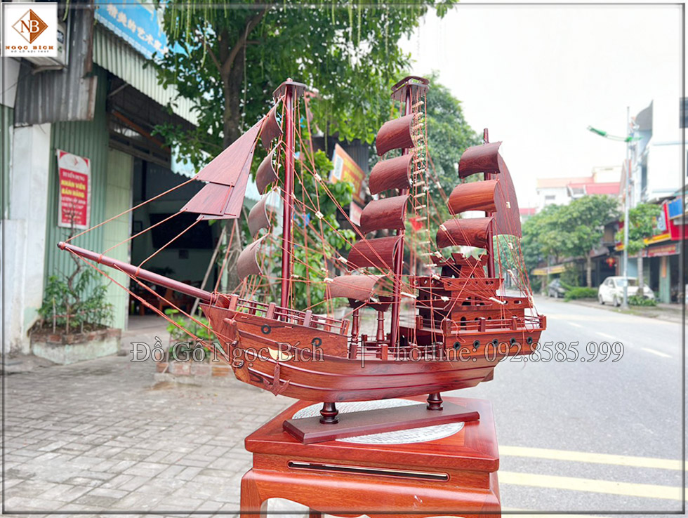Mô hình thuyền buồm còn mang ý nghĩa phong thủy sâu sắc