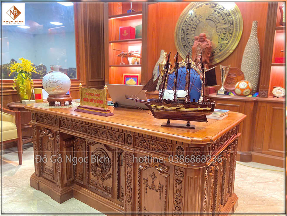 Thuyền buồm gỗ trang trí dành cho doanh nhân
