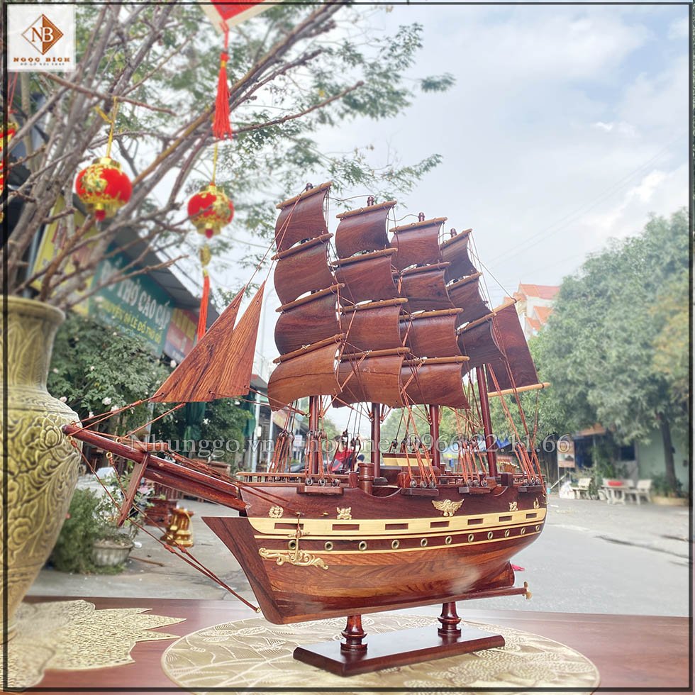 Mô hình thuyền buồm doanh nhân 