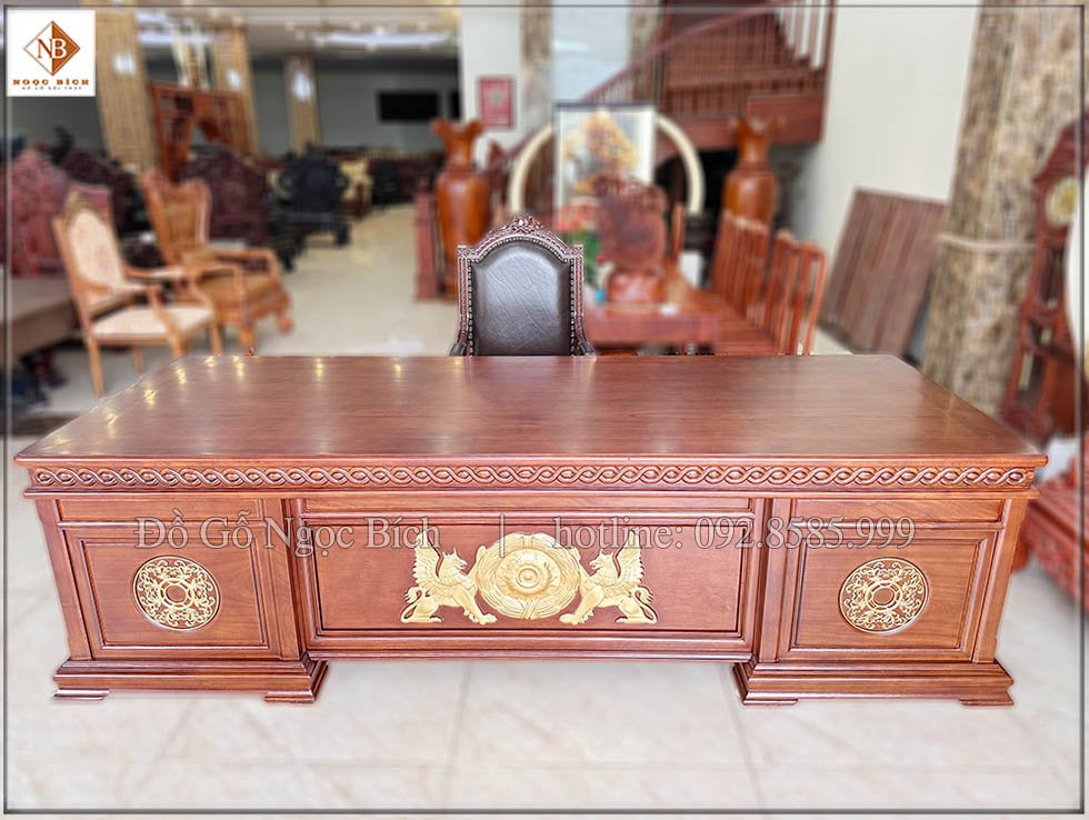 Bàn Giám Đốc mẫu Điểu Sư