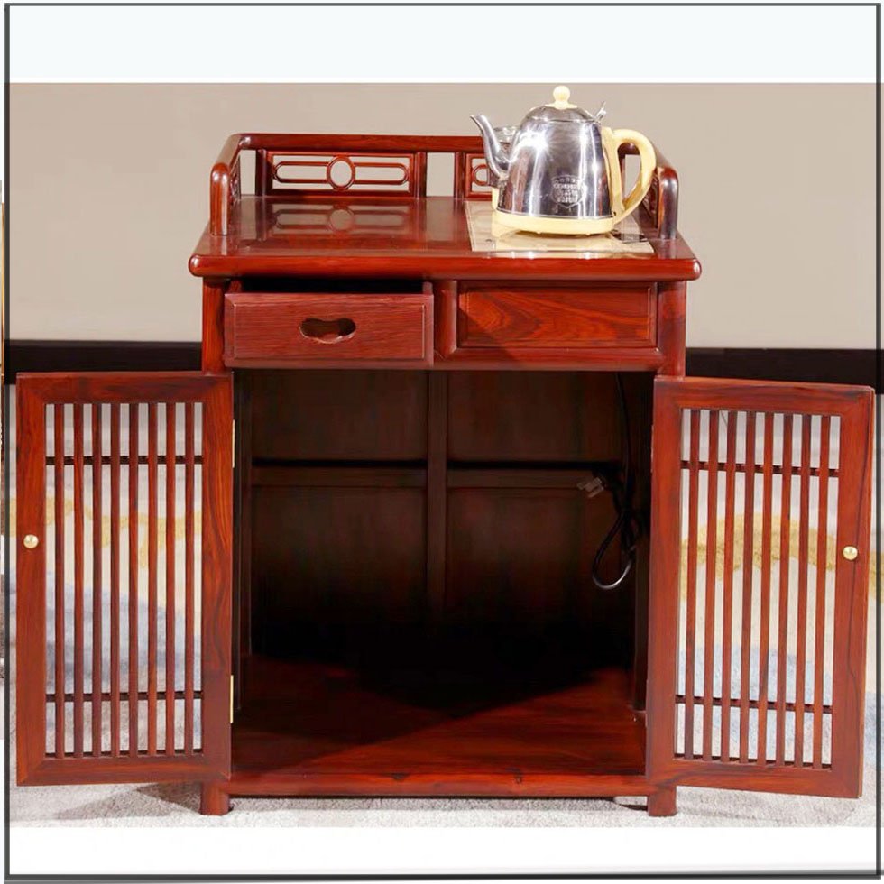 Tủ nhỏ đặt cạnh vừa để trang trí , vừa để đựng đồ