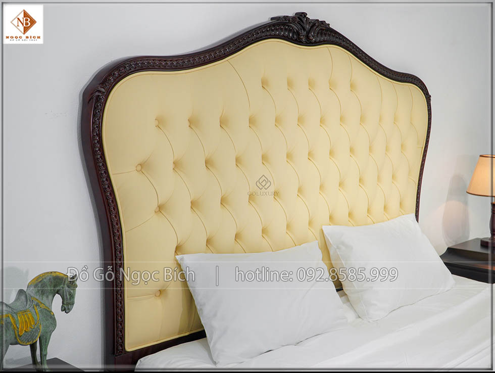 Tựa lưng bọc đệm dày , thoải mái