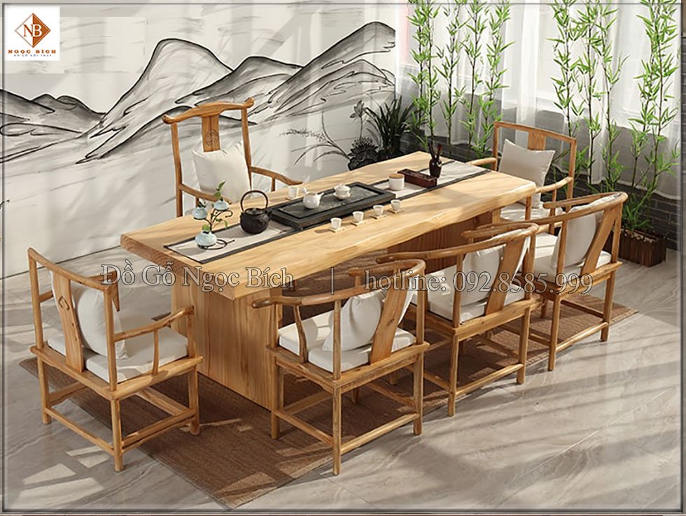 Bộ bàn trà với vẻ đẹp độc đáo , hòa quyện với không gian trà , hoa và sách